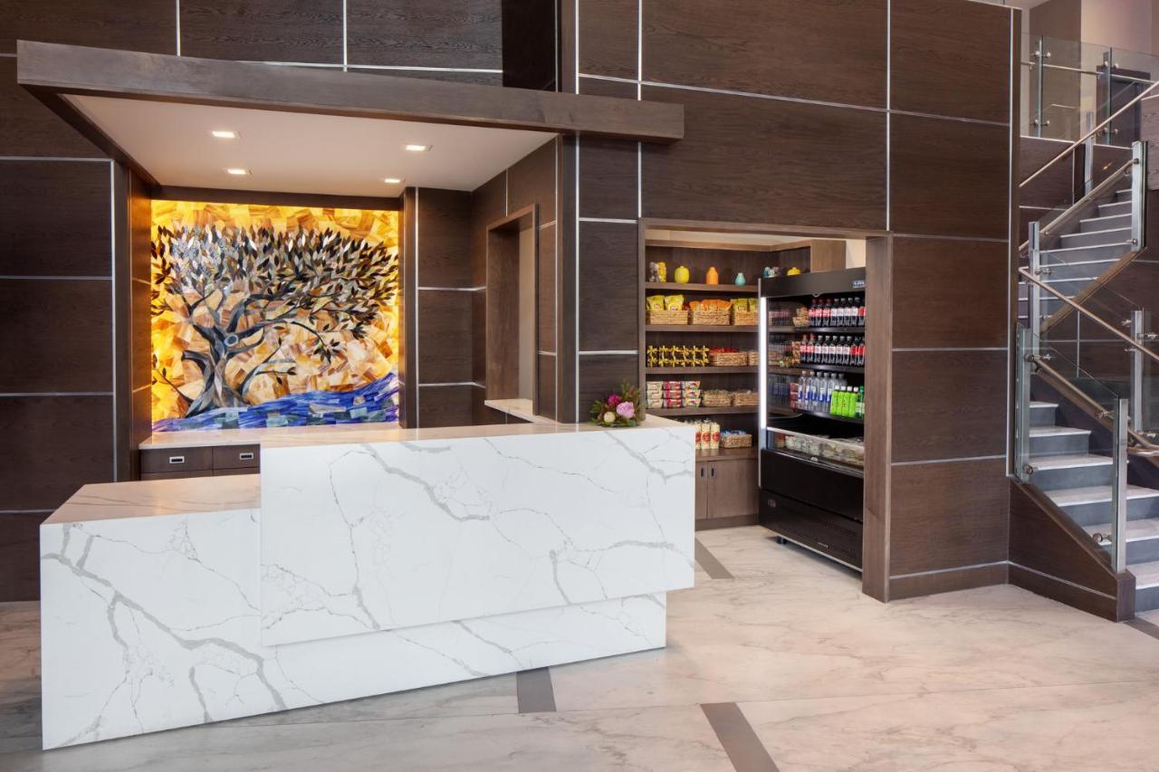 Hotel Indigo Flushing - Laguardia New York Bagian luar foto